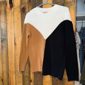Andree Tri-Block Crewneck Sweater in White, Tan & Black